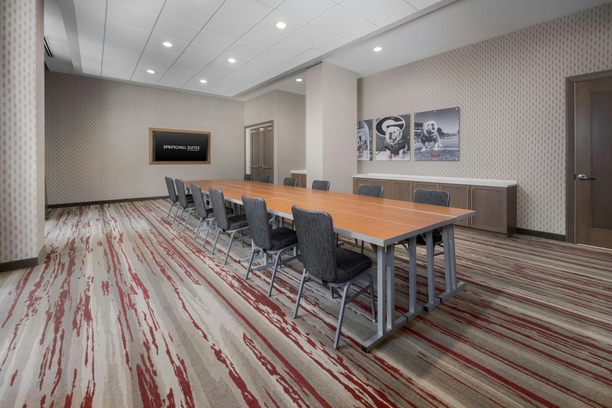 Hotel Springhill By Marriott Downtown/university Area